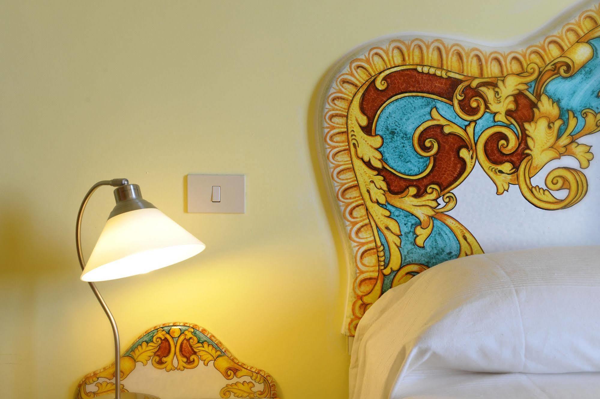 Il Giardino Dei Limoni Aparthotel Праяно Екстериор снимка